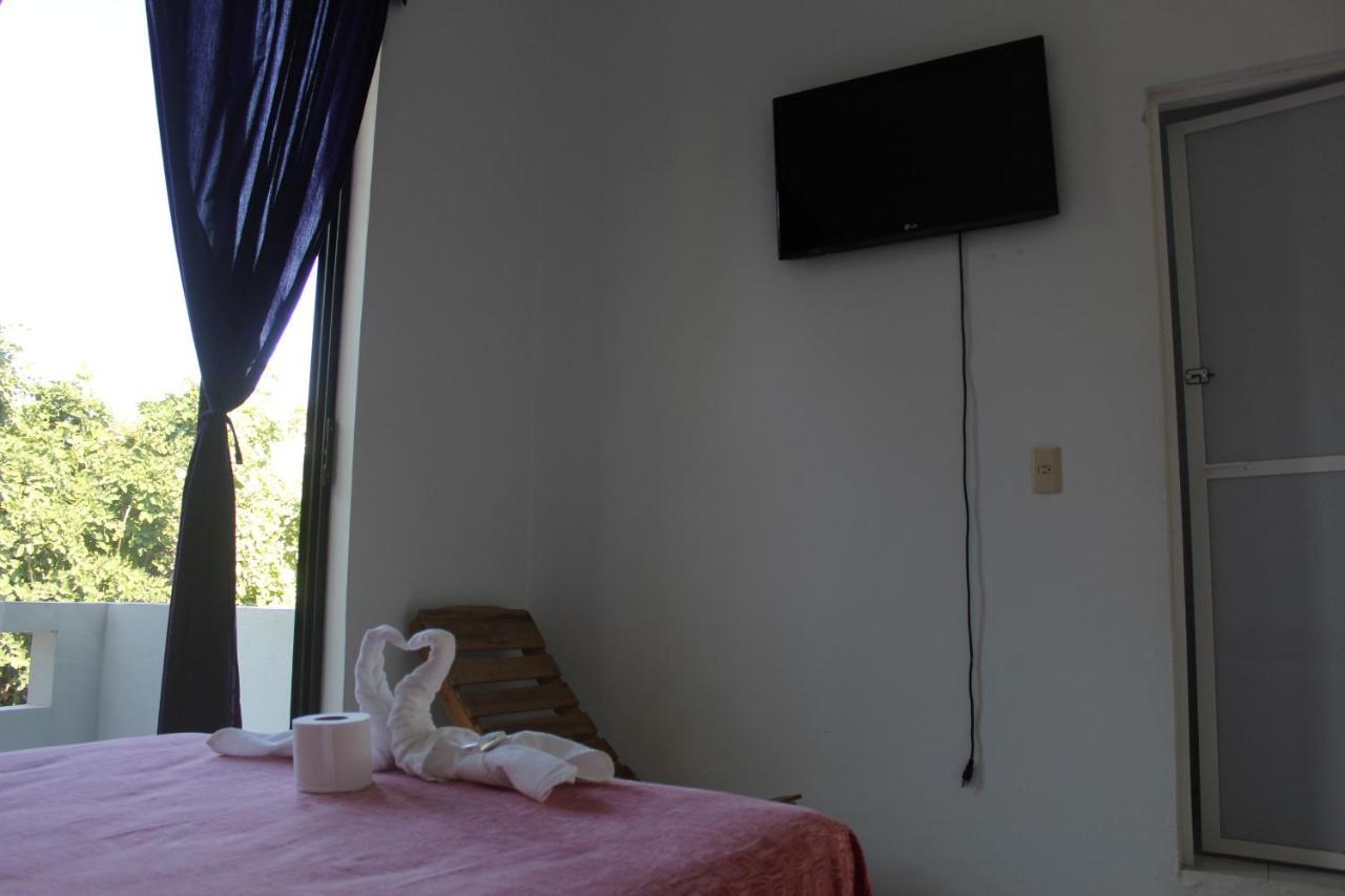 Hotel Palmarito ปูแอร์โตเอสกอนดิโด ภายนอก รูปภาพ