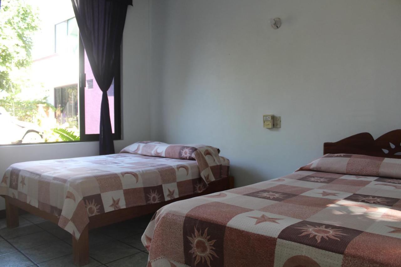 Hotel Palmarito ปูแอร์โตเอสกอนดิโด ภายนอก รูปภาพ