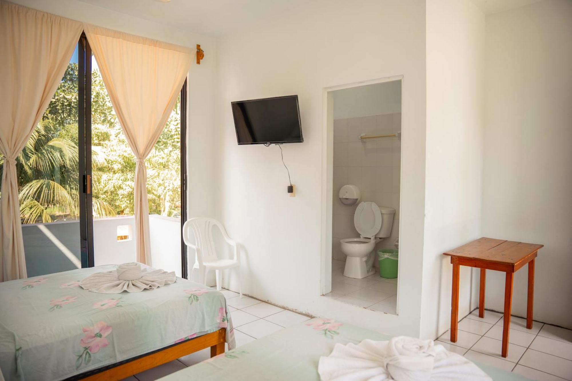 Hotel Palmarito ปูแอร์โตเอสกอนดิโด ภายนอก รูปภาพ
