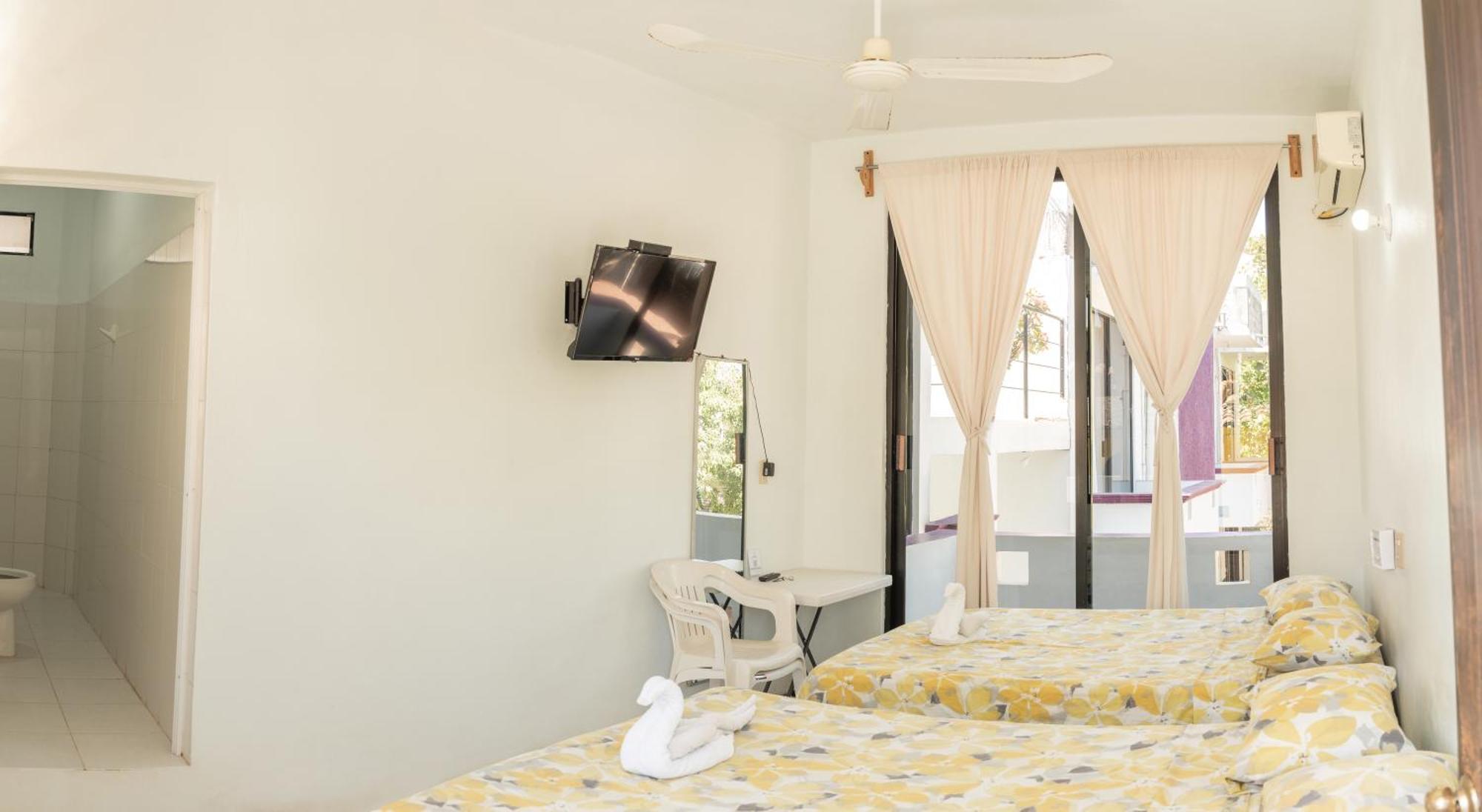 Hotel Palmarito ปูแอร์โตเอสกอนดิโด ภายนอก รูปภาพ
