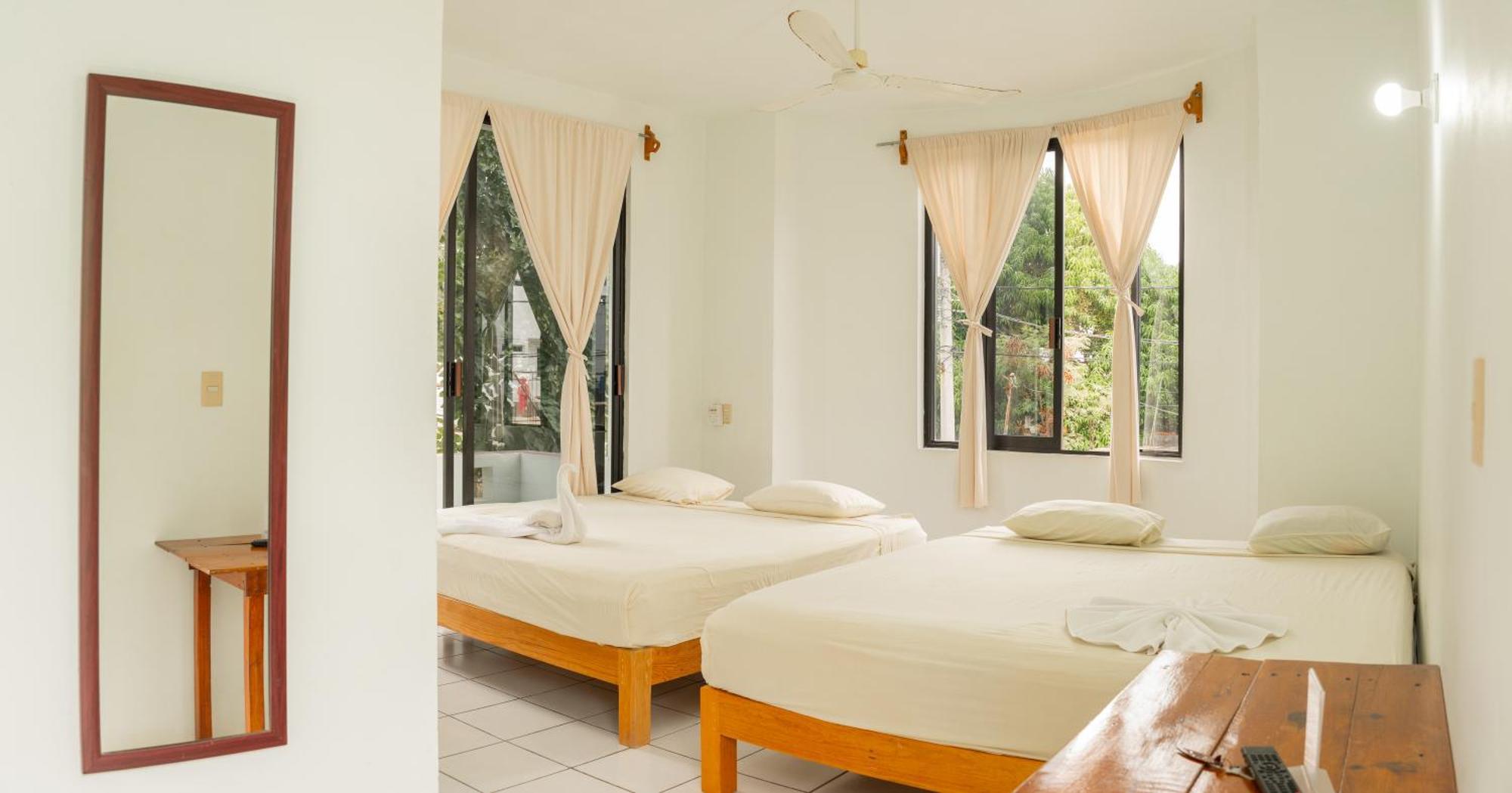 Hotel Palmarito ปูแอร์โตเอสกอนดิโด ภายนอก รูปภาพ