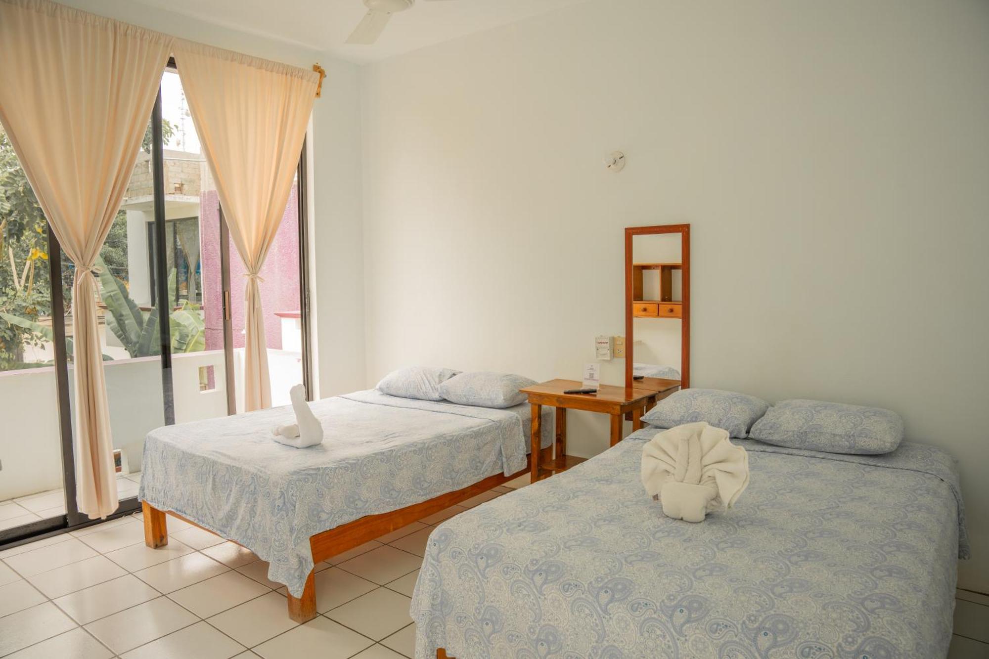 Hotel Palmarito ปูแอร์โตเอสกอนดิโด ภายนอก รูปภาพ