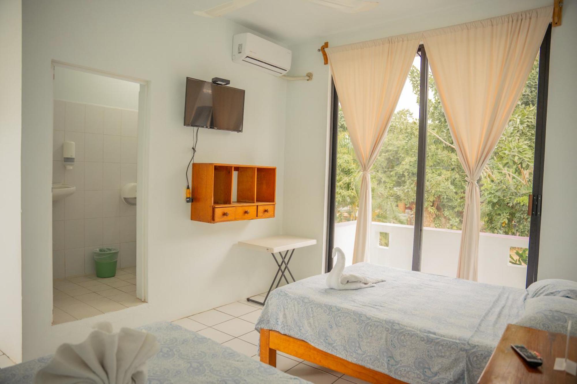 Hotel Palmarito ปูแอร์โตเอสกอนดิโด ภายนอก รูปภาพ